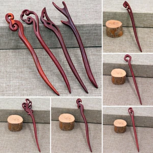 Épingle à cheveux femme rétro ethnique bois sculpté fait main coiffure cadeau - Photo 1/32