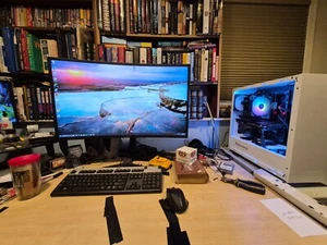 Custom Gaming Computer i7 6700k,16gb DDR4,1060 6gb,256gb SSD + 2TB HDD - Afbeelding 1 van 7