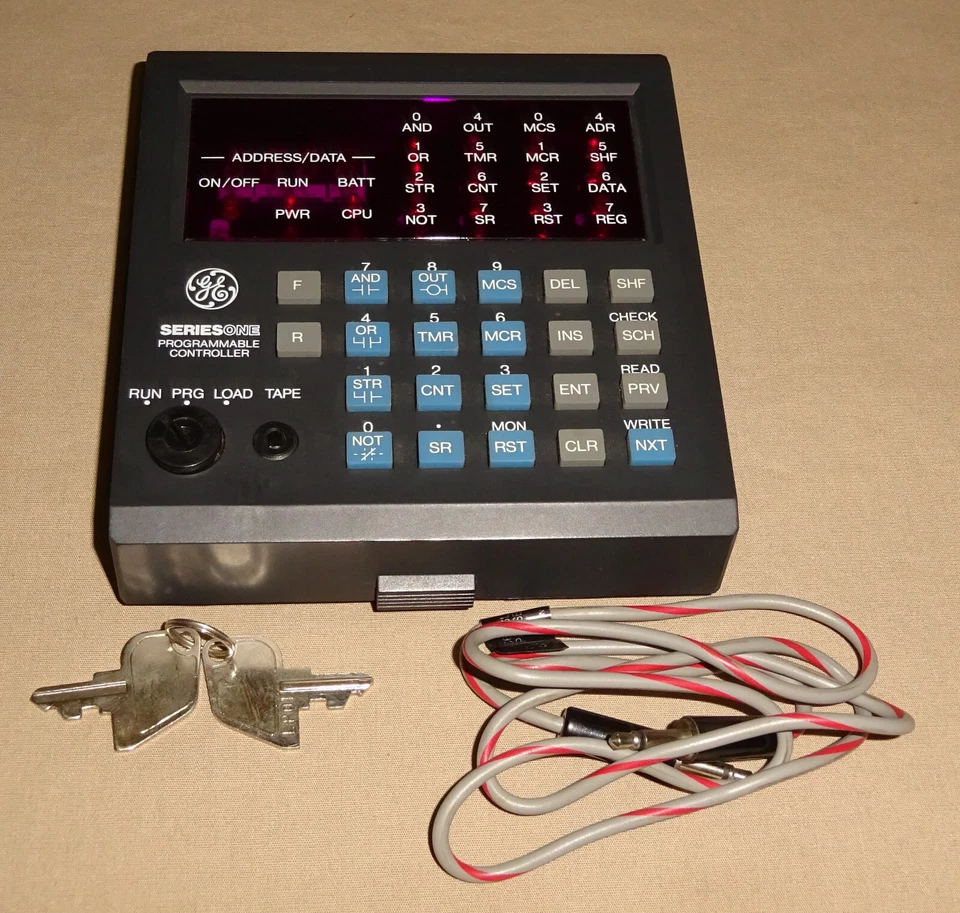 General Electric IC610PRG105A Programmer Controller Series One NEW - Image 1 of 4