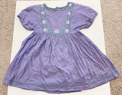 Vestido Boho Mini Boden Niña Bordado, Talla 3-4y Polvoriento Iris Púrpura Foto 1 de 3