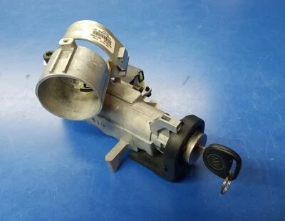 2008-2012 Buick Enclave Ignition Lock Cylinder Immobilizer w/ Key OEM. 15934123 - Image 1 of 4
