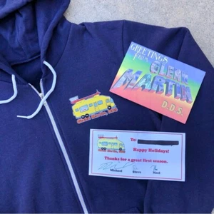 RARE Glenn Martin DDS Cast/Crew Gift Hoodie + Michael Eisner Signed Note + DVD - Picture 1 of 13