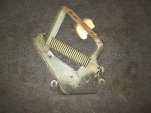 Passenger Right Hood Hinge Fits 74-93 RAMCHARGER 284759 - Picture 1 of 1