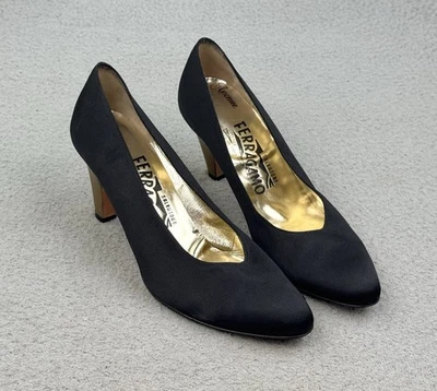 Zapatos de tacón Salvatore Ferragamo negros para mujer talla 5,5 B satinado Foto 1 de 4