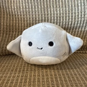 Squishmallows 4 inch” Gray Stingray Plush From Mystery Capsule KELLYTOY NEW - Picture 1 of 2