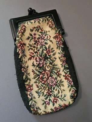 Vintage Floral Tapestry Glasses/Cigarette/Coin Case Lucite Kiss Clasp  Hong Kong - Image 1 of 4