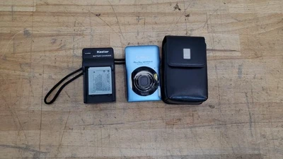 Canon PowerShot SD1300IS Digital ELPH 12.1MP 4X Optical Zoom w/ Charger & Case - Image 1 of 4