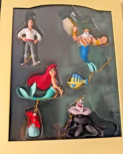 Libro de cuentos de colección de Disney colección de Navidad La Sirenita 6 piezas. Juego de adornos - Imagen 1 de 5
