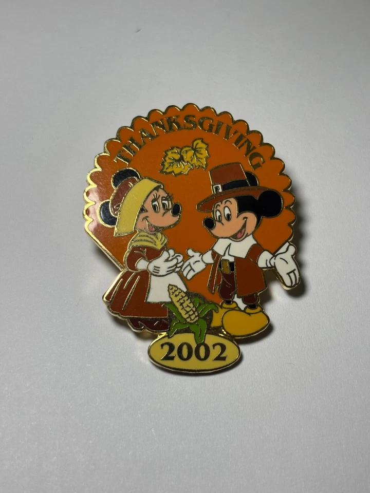 Disney Cast Pin - Mickey and Minnie Mouse Thanksgiving 2002 - Image 1 of 2