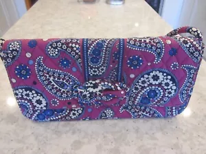 VERA BRADLEY KNOT JUST A CLUTCH HANDBAG SMALL SIDE PURSE BOYSENBERRY NWT - Picture 1 of 5