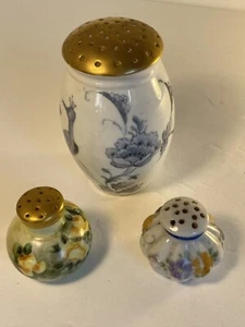 Shakers/Hair Pin Holder Porcelain Lot Of Three Vintage - Picture 1 of 14