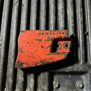 Homelite 150 150E Automatic Chainsaw Clutch Sprocket Cover A-68614-1A A686141A - Picture 1 of 2
