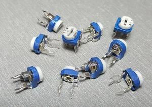 10Pcs RM065-103 10k 5mm Top Adjust Trimpot - Picture 1 of 3