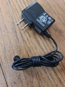 PLANTRONICS 7501SD-5018A-UL Power Supply 5V - 180mA OEM AC/DC Adapter 66879-101 - Picture 1 of 6
