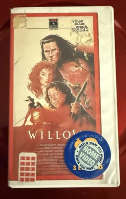 Willow VHS Movie 1988  Lucas /Howard 1st Release Previous Rental Clam Shell - Image 1 of 3