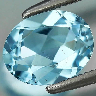 OVAL 1.34ct t.w 8x6mm Natural Sky Blue Topaz Brazil Gemstone - Image 1 of 4