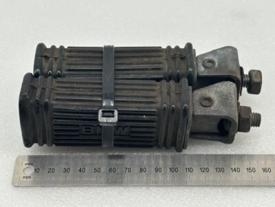 Reposapiés de pasajeros usados BMW Motorrad para modelos R65LS de 1985 Foto 1 de 4