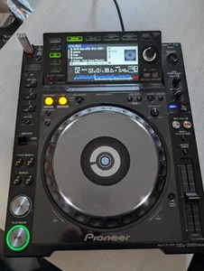 Pioneer CDJ-2000 Nexus - Top Zustand - Profi DJ Player - kaum genutzt - Video - Bild 1 von 12