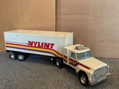 NYLINT Pressed Steel Semi and Trailer - Image 1 of 4