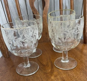 Vintage Bartlett Collins Thumbprint Etched Grapes Leaves Clear Goblets, Set of 4 - Picture 1 of 6