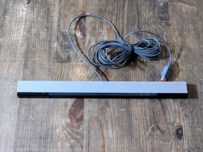 Nintendo Wii OEM Sensor Bar Wired Official RVL-014 For Wii And Wii U - Image 1 of 2