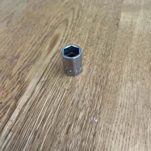 Matco Tools - 15mm Shallow Metric Chrome Socket,3/8” Drive,6pt,# B15M6      NEW - Picture 1 of 3