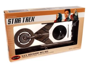 Star Trek Discovery U.S.S. Discovery Prebuilt Display 1:2500 Scale POL979M - Picture 1 of 4