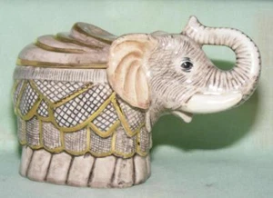 Klima Porcelain Box Elephant Grey with Gold Trim L547 - Picture 1 of 1