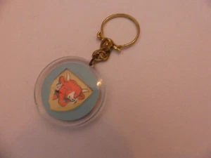 PORTE CLÉ  FROMAGE LA VACHE QUI RIT C'EST DU LAIT DU BEURRE  - Bild 1 von 3