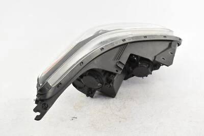 Conjunto de faros izquierdos usados se adapta a: proyector halógeno Kia Forte 2019 sedán sin LE Foto 1 de 4