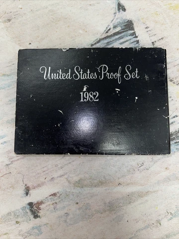 1982 US Mint Proof Set Cover