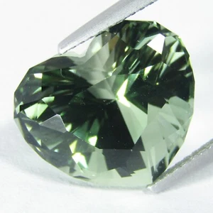 12,42 cts Superior ametista verde naturale (prasiolite) a forma di cuore rif VDO - Foto 1 di 5
