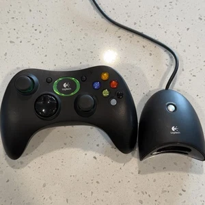 LogiTech Wireless Controller for Microsoft Xbox with Dongle Works - Picture 1 of 4