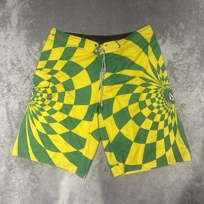 Vintage Volcom Boardshorts Mens 38 Green Yellow Checkerboard Australia Swirl - Image 1 of 4