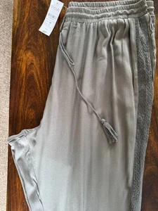 Yours Ladies Straight Leg Trousers Size UK 20 BNWT - Picture 1 of 6