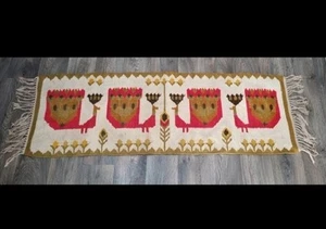 Beautiful Vintage Woven Wool Folk Kilim Rug Runner - Picture 1 of 5