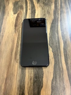 Apple iPhone 7 Plus A1784 256 GB iOS 15.8.3 Black Locked to AT&T Smartphone - Image 1 of 4