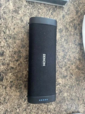 Altavoz inalámbrico portátil DSB-50BT Envaya Bluetooth Denon Foto 1 de 4