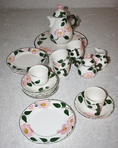 Villeroy & Boch Wildrose 6 Pers. Kaffee Service Kanne Tortenplatte - gut erh. - Bild 1 von 13
