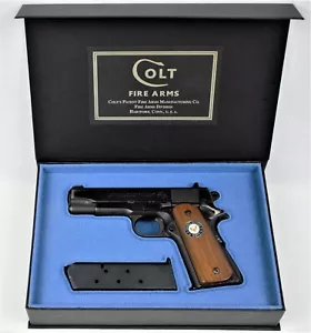 PISTOL GUN PRESENTATION CUSTOM DISPLAY CASE for COLT COMBAT COMMANDER .45 ACP - Picture 1 of 12