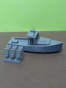 HO Scale 35ft Lobster Boat and Traps HO1008 - Picture 1 of 4