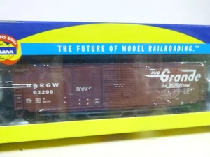 K- HO ATHEARN RTR CAR -DENVER RIO GRANDE-50' COMBINATION DOOR BOX CAR #63295 - Picture 1 of 2