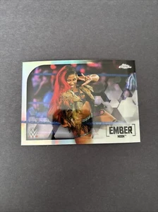 Topps WWE 2020 refractor cromado impresión corta foto variante Ember Moon - Imagen 1 de 2