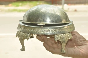 Vintage IN Metallo con Incisione Fatto a Mano Unico Forma Burro Ciotola - Picture 1 of 8