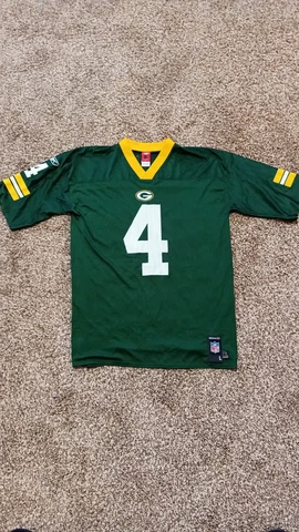 BRETT FAVRE PACKERS REEBOK MESH JERSEY SIZE L W/ACTION FIGURE & CLOCK Cover