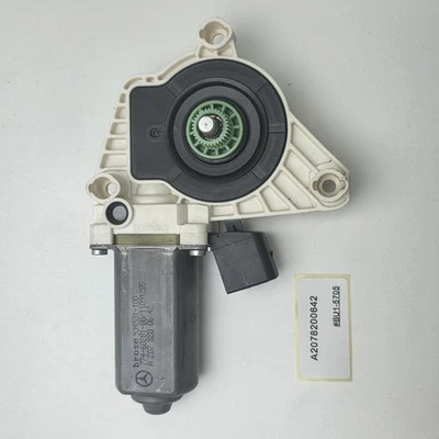 2013-2016 Mercedes-Benz E400 Window Regulator Motor A2078200642 - Image 1 of 4