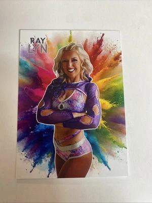 Tarjeta personalizada estilo explosión de color superestrella femenina Ray Lyn WWE TNA AEW B-56 Foto 1 de 2