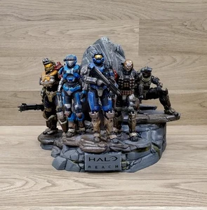 LEGGI🔻 Statua INCOMPLETA Halo Reach Noble Team Leggendaria Edizione Limitata 2010 - Foto 1 di 22