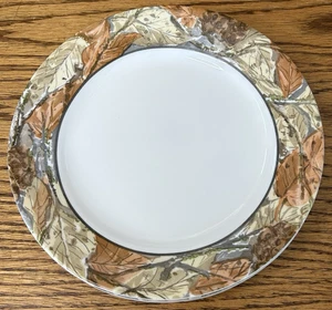 WOODLAND LEAVES Set of 4 Lunch Plates 8.5" Corelle Realtree Mossy Oak Camouflage - Picture 1 of 5