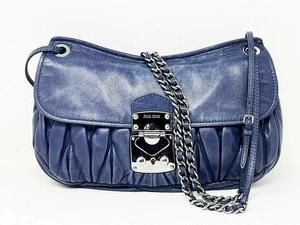 Miu Miu Matelasse Chain Schultertasche Crossbody Nappaleder Navy Gebraucht von JP - Bild 1 von 9